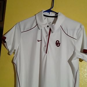 Collegiate Oklahoma University polo shirt.
